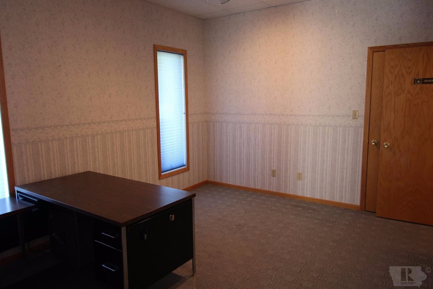 705 S Des Moines St, Odebolt, IA 51458
